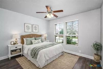 240 Bamberger Avenue, New Braunfels, TX 78132 - Photo 17