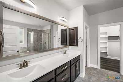 240 Bamberger Avenue, New Braunfels, TX 78132 - Photo 11