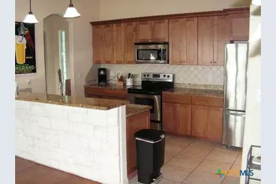 1489 Lavaca, Canyon Lake, TX 78133 - Photo 7