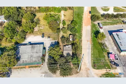 1113 N Old Highway 81, Kyle, TX 78640 - Photo 11