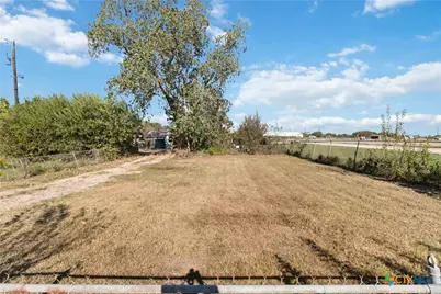 1113 N Old Highway 81, Kyle, TX 78640 - Photo 9