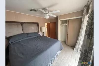 1221 Hallmark, Canyon Lake, TX 78133 - Photo 17