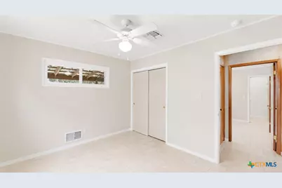 1221 Hallmark, Canyon Lake, TX 78133 - Photo 15