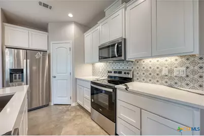 1516 Stonecrest Drive, Marble Falls, TX 78654 - Photo 9