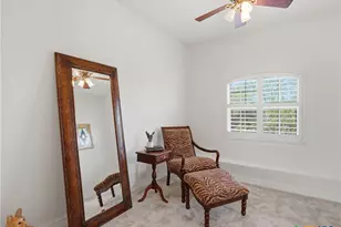 26240 Smithson Valley Rd, San Antonio, TX 78261 - Photo 21