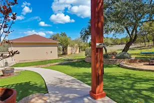 26240 Smithson Valley Rd, San Antonio, TX 78261 - Photo 31