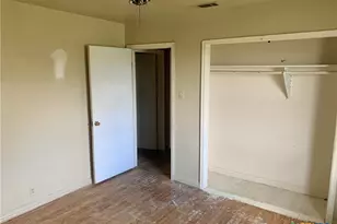 3607 Avondale St, Victoria, TX 77901 - Photo 9