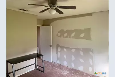 3607 Avondale Street, Victoria, TX 77901 - Photo 7