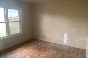 3607 Avondale St, Victoria, TX 77901 - Photo 5