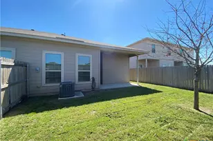 2213 Avery Village, New Braunfels, TX 78130 - Photo 31