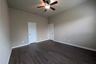 2213 Avery Village, New Braunfels, TX 78130 - Photo 21