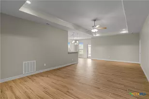 109 Giacomo Dr, Victoria, TX 77901 - Photo 3
