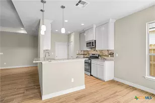109 Giacomo Dr, Victoria, TX 77901 - Photo 7