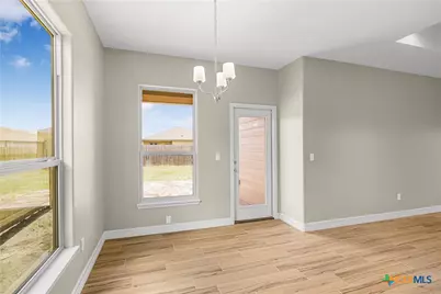 109 Giacomo Drive, Victoria, TX 77901 - Photo 9