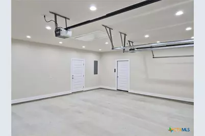 520 Essence Drive, Victoria, TX 77904 - Photo 15