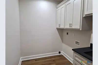 520 Essence Drive, Victoria, TX 77904 - Photo 17