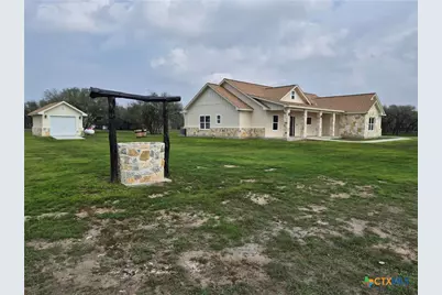 520 Essence Drive, Victoria, TX 77904 - Photo 11