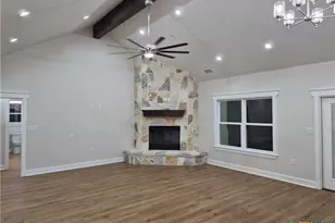 520 Essence Dr, Victoria, TX 77904 - Photo 25