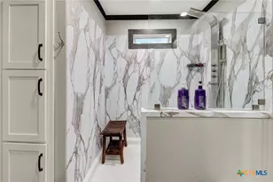 497 W Oaks, Victoria, TX 77905 - Photo 35