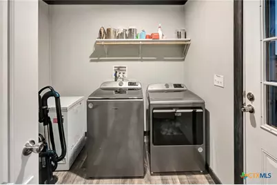 497 W Oaks, Victoria, TX 77905 - Photo 37