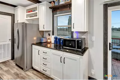 497 W Oaks, Victoria, TX 77905 - Photo 13