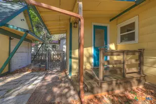 927 N Union Ave, New Braunfels, TX 78130 - Photo 21