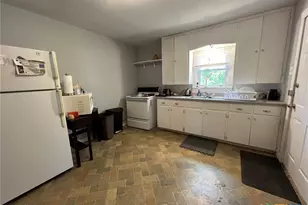 859 Oasis St, New Braunfels, TX 78130 - Photo 11