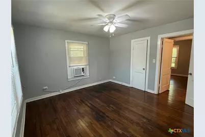 859 Oasis Street, New Braunfels, TX 78130 - Photo 9