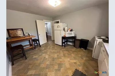 859 Oasis Street, New Braunfels, TX 78130 - Photo 13