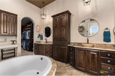 1039 Bluewater Place, Spring Branch, TX 78070 - Photo 43