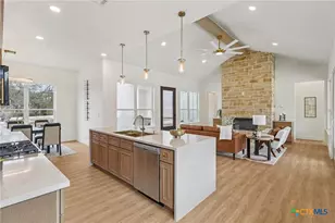 858 Rutherford, Fischer, TX 78623 - Photo 3