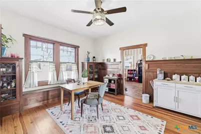 301 S Pecan Street, Moulton, TX 77975 - Photo 9