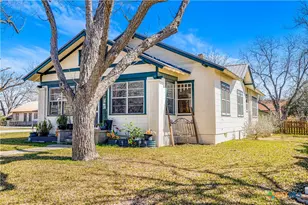 301 S Pecan St, Moulton, TX 77975 - Photo 5