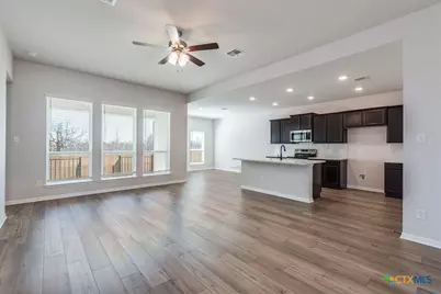 8811 Sassafras Street, Temple, TX 76502 - Photo 7