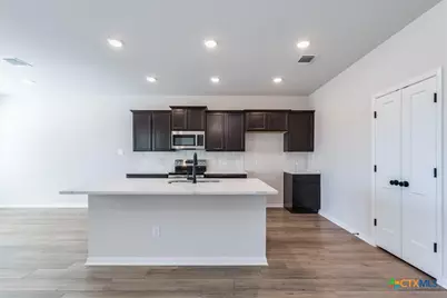 8811 Sassafras Street, Temple, TX 76502 - Photo 9