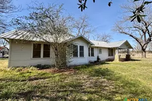 3620 Co Rd 318, Gatesville, TX 76528 - Photo 9