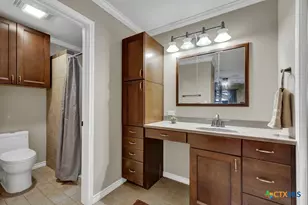 1202 Thorpe Ln, San Marcos, TX 78666 - Photo 21