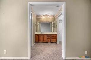 212 Buckingham, Victoria, TX 77904 - Photo 19