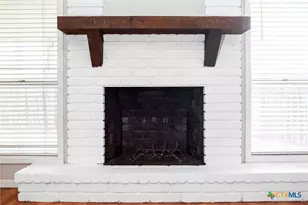 212 Buckingham, Victoria, TX 77904 - Photo 25