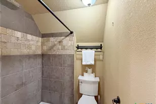 1721 Fm 3424, Canyon Lake, TX 78133 - Photo 37