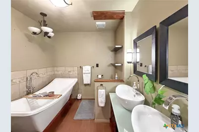 1721 Fm 3424, Canyon Lake, TX 78133 - Photo 29