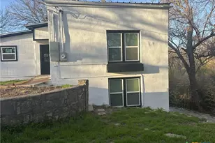 308 N 9th St, Gatesville, TX 76528 - Photo 3