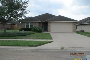 103 Evan Cir, Victoria, TX 77901 - Photo 1