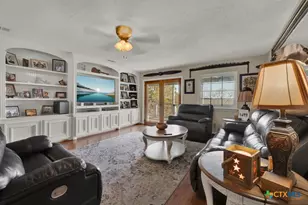 410 Jaylee, Canyon Lake, TX 78133 - Photo 13