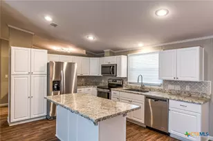 950 Rebecca Springs Rd, Spring Branch, TX 78070 - Photo 15