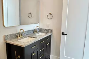 43 Buckskin Dr, Palacios, TX 77465 - Photo 13