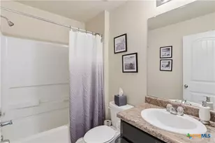 1321 W Nolte Farms Rd, Seguin, TX 78155 - Photo 17