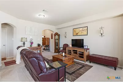 1321 W Nolte Farms Road, Seguin, TX 78155 - Photo 7