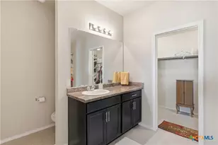 1321 W Nolte Farms Rd, Seguin, TX 78155 - Photo 17