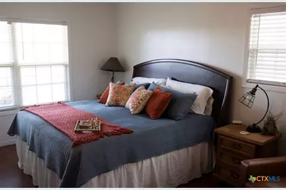 8652 State Highway 111 W, Yoakum, TX 77995 - Photo 17